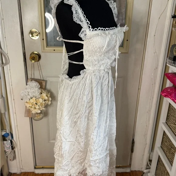 Deane Midi Dress - Picture 8 of 10